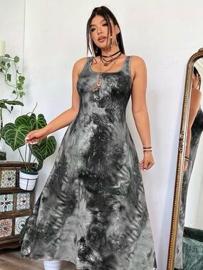 Black Marble Tie-Dye Maxi Dress